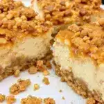 creamy Biscoff Halloween cheesecake bars - featured image